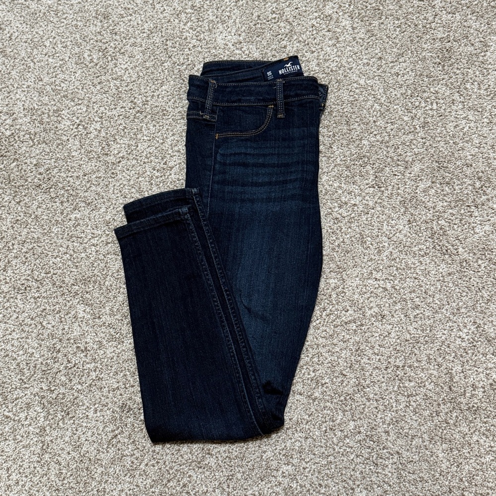 Hollister Women's Dark Indigo Skinny Jeans